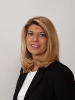 Linda Petralia, GRI